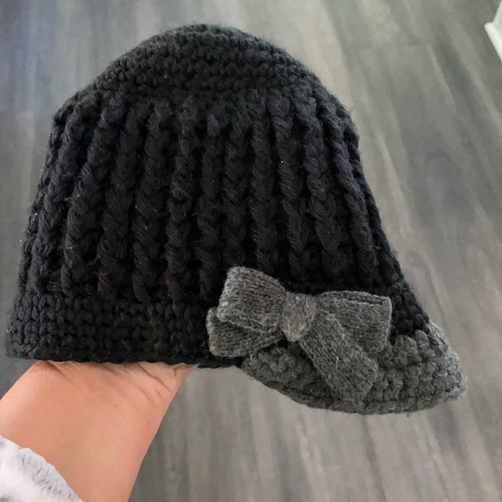 C.C. Black and gray knit hat with bow detail